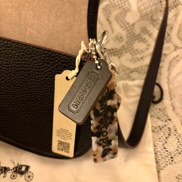 NWT Coach Wavy Dinky Bag Shoulder & Crossbody Coachtopia Black Leather CK113 - Picture 14 of 16